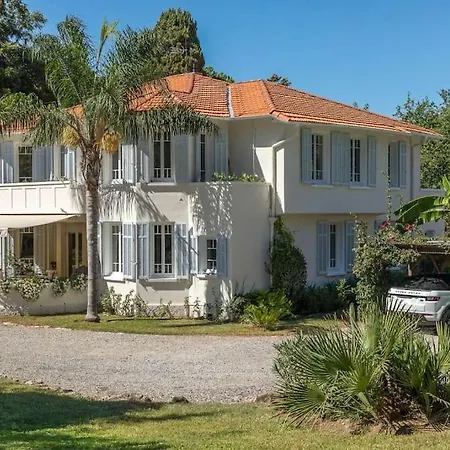 Charming Villa Piscine , Proche Mer Cap D'Antibes * アンティーブ